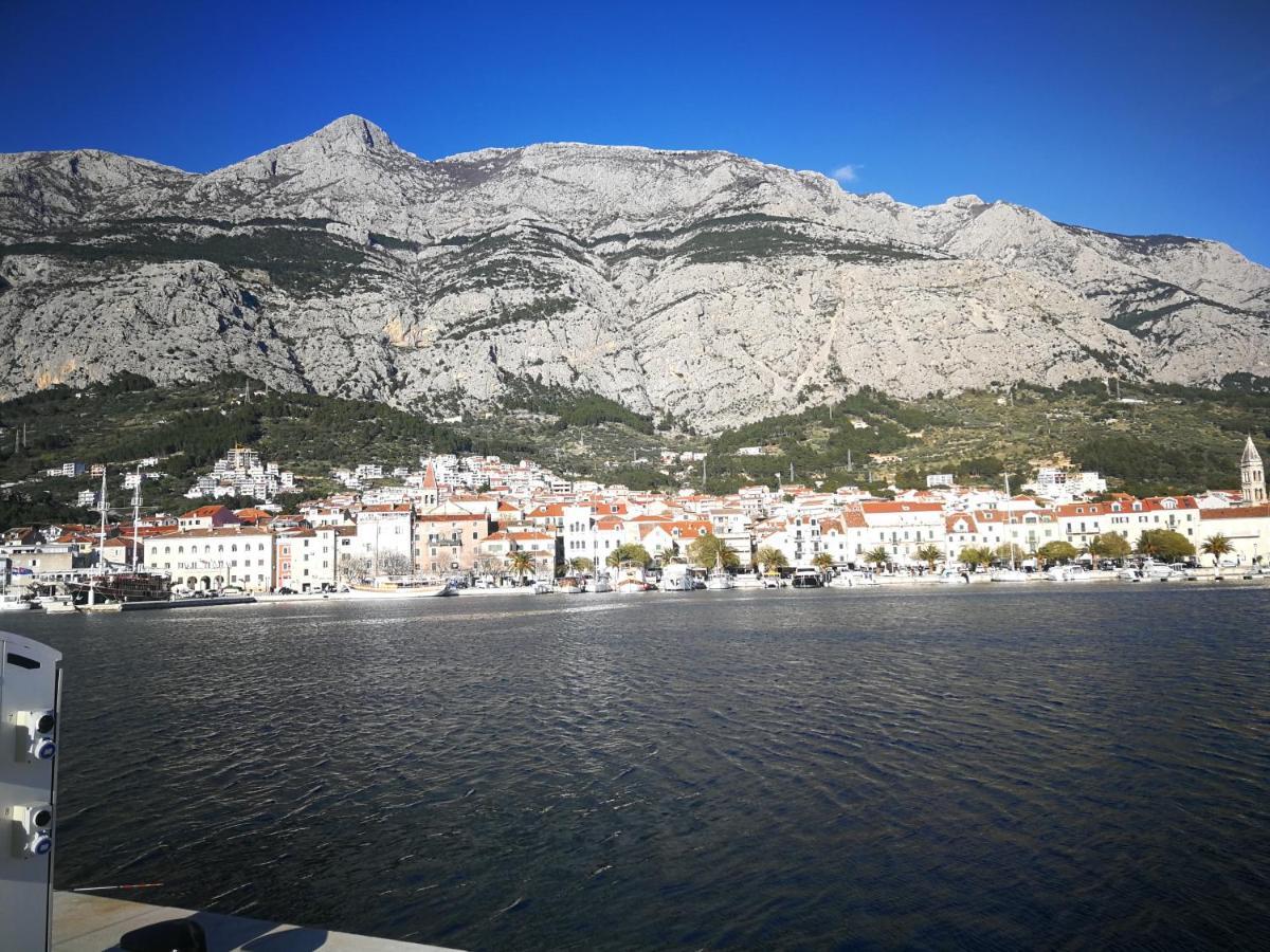 Apartment "None" Makarska Eksteriør billede